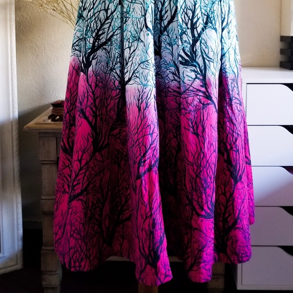 French Connection Sea Fern Flared Poplin Skirt - Picture 2 of 3